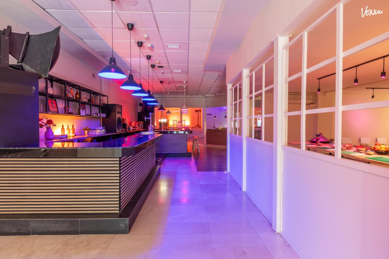 Roots Gastro Club