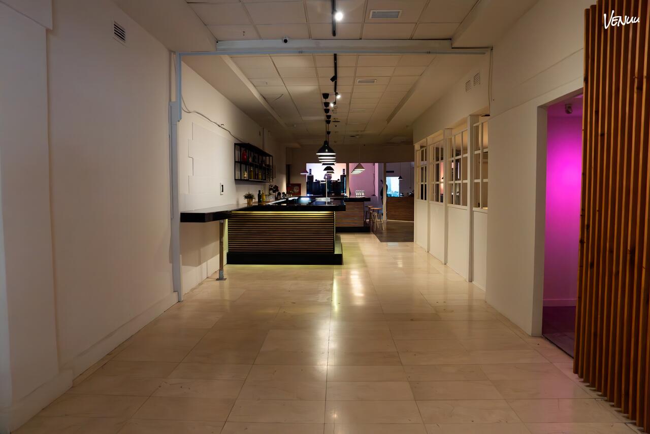 Roots Gastro Club